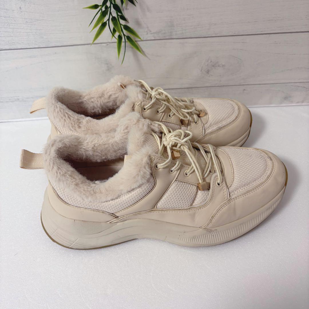 【美品】RANDA ベージュ ファーデザインスニーカー　完売品りお様おまとめ