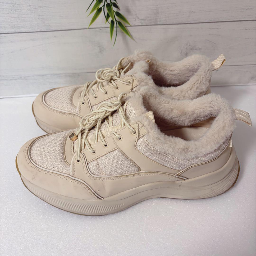 【美品】RANDA ベージュ ファーデザインスニーカー　完売品りお様おまとめ