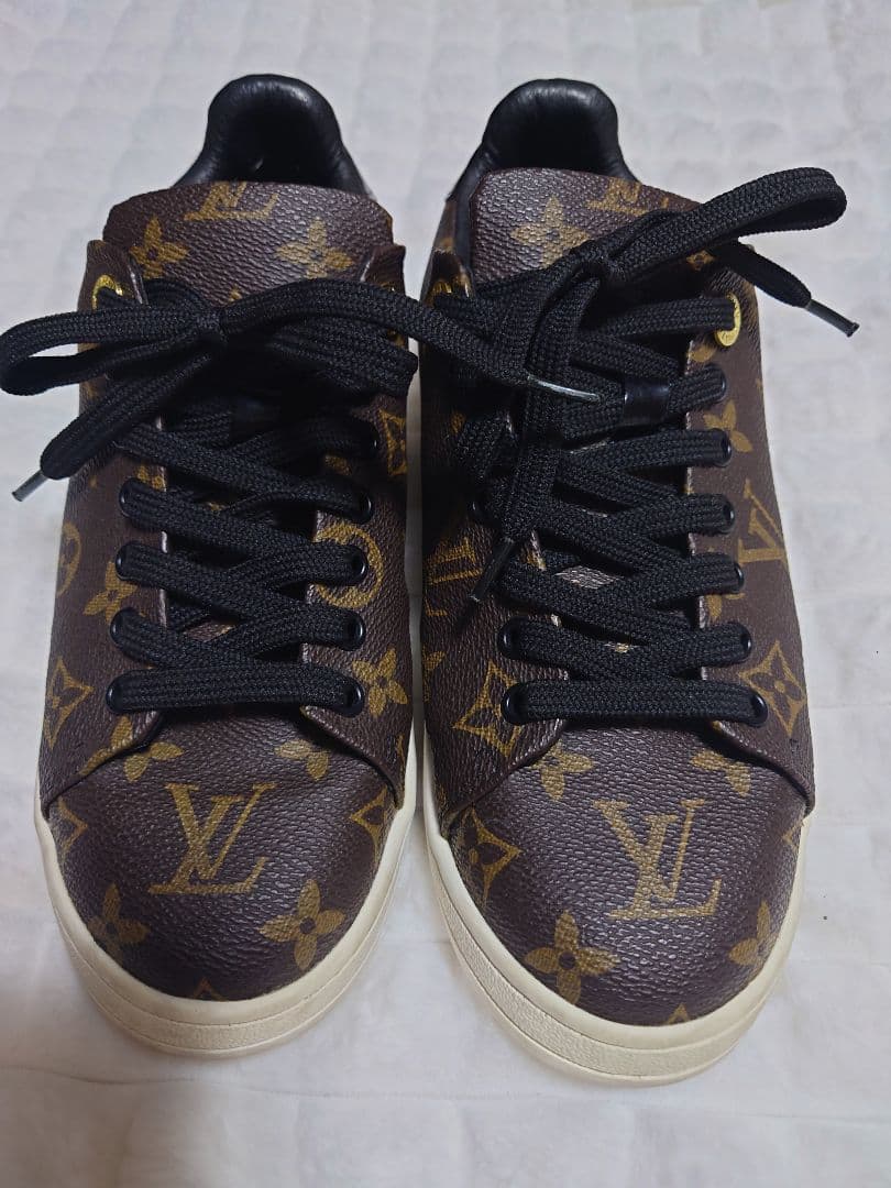 LOUIS VUITTON スニーカー　モノグラム 美品