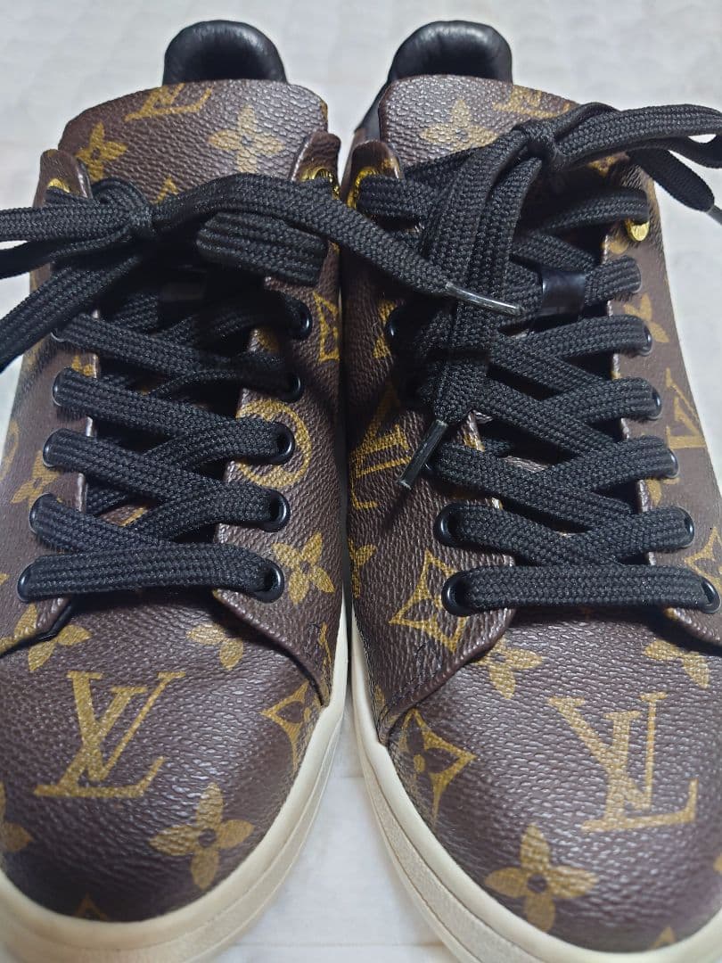 LOUIS VUITTON スニーカー　モノグラム 美品