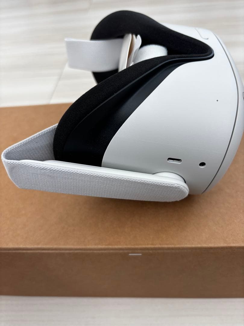 新品 Quest 2 VRヘッドセット
