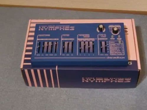 鍵盤楽器 Nymphes dreadbox