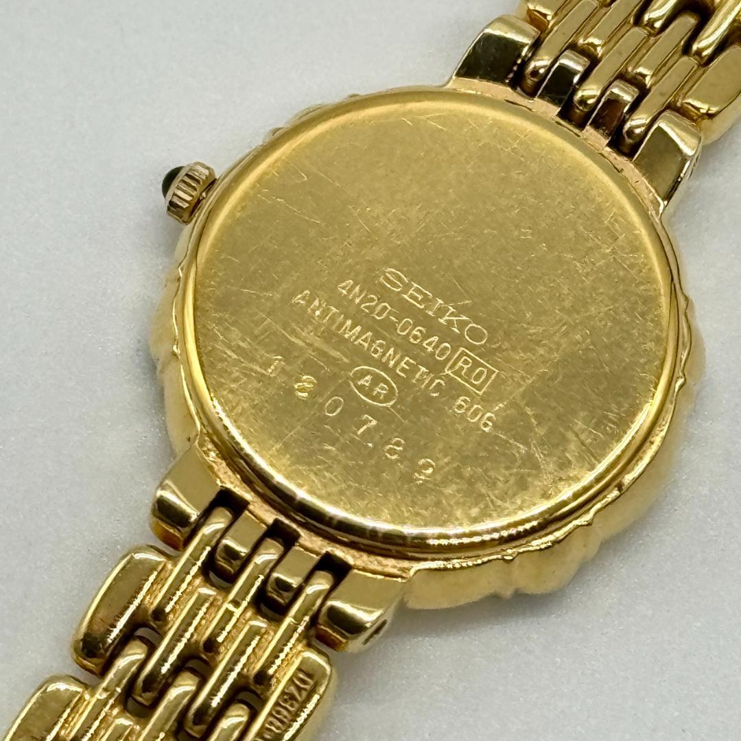 稼働品 SEIKO セイコー EXCELINE 腕時計 シルバー文字盤 ２針