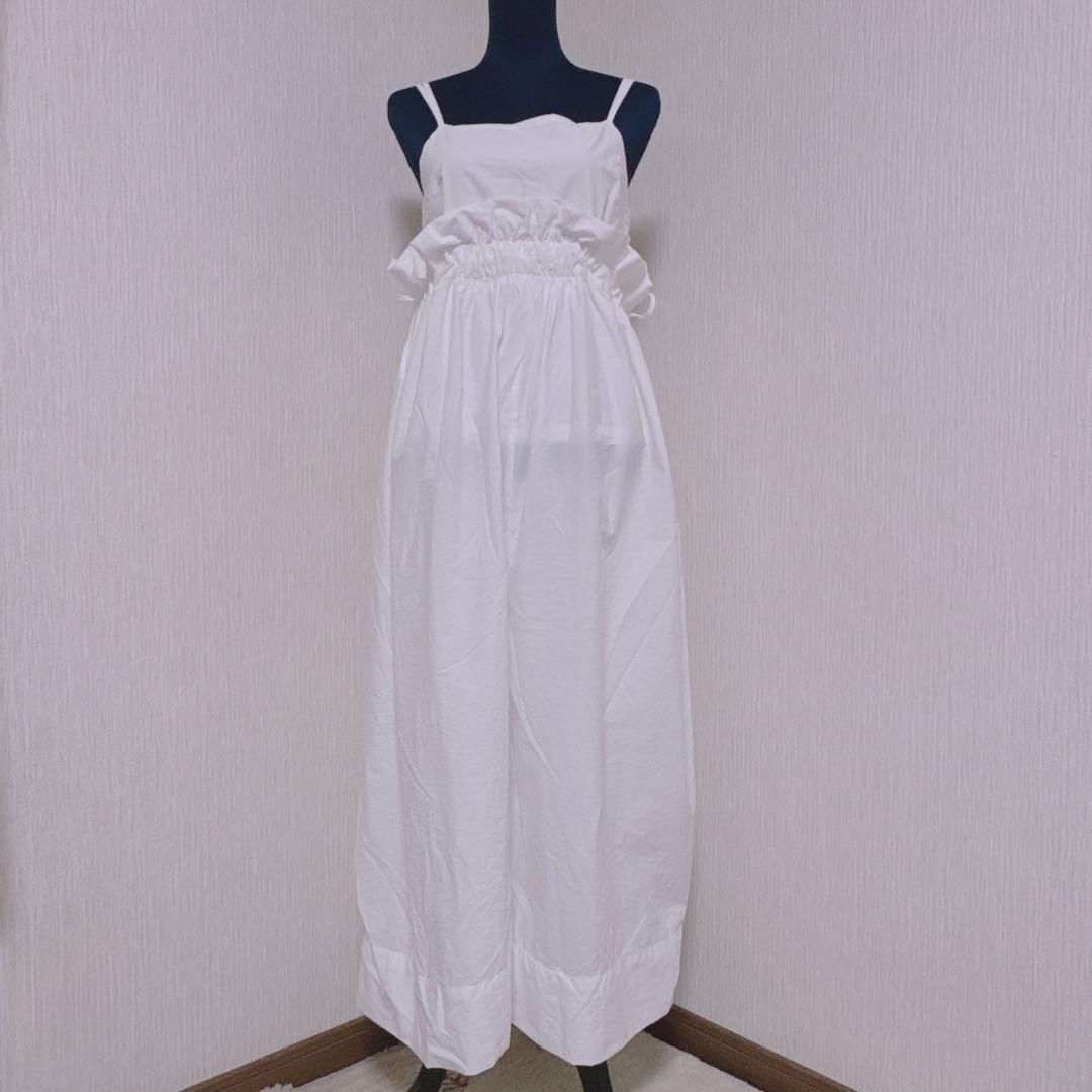 【美品】メゾンスペシャル　ボリュームバルーンロンパース　ホワイト　サロペット