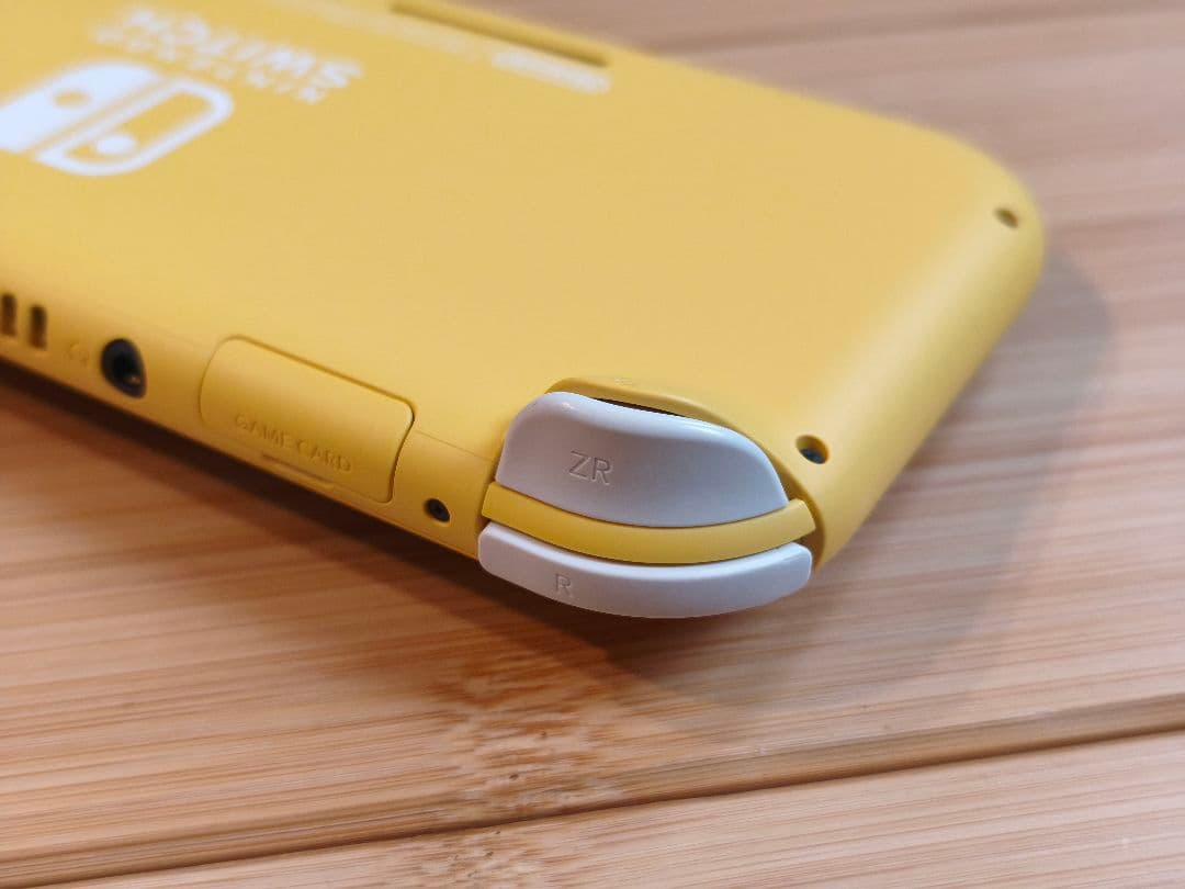 Nintendo Switch Liteイエロー microSD64GB付き