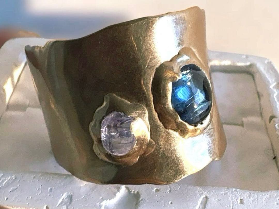 値引き交渉不可　プリュイ　 一点もの　ソウMヘアピアス　シャンパン