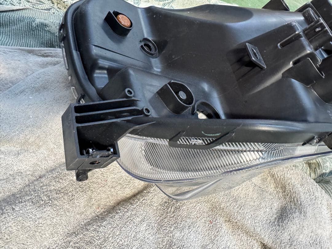 エブリィ　クリッパー17v 17w右ヘッドライト　美品