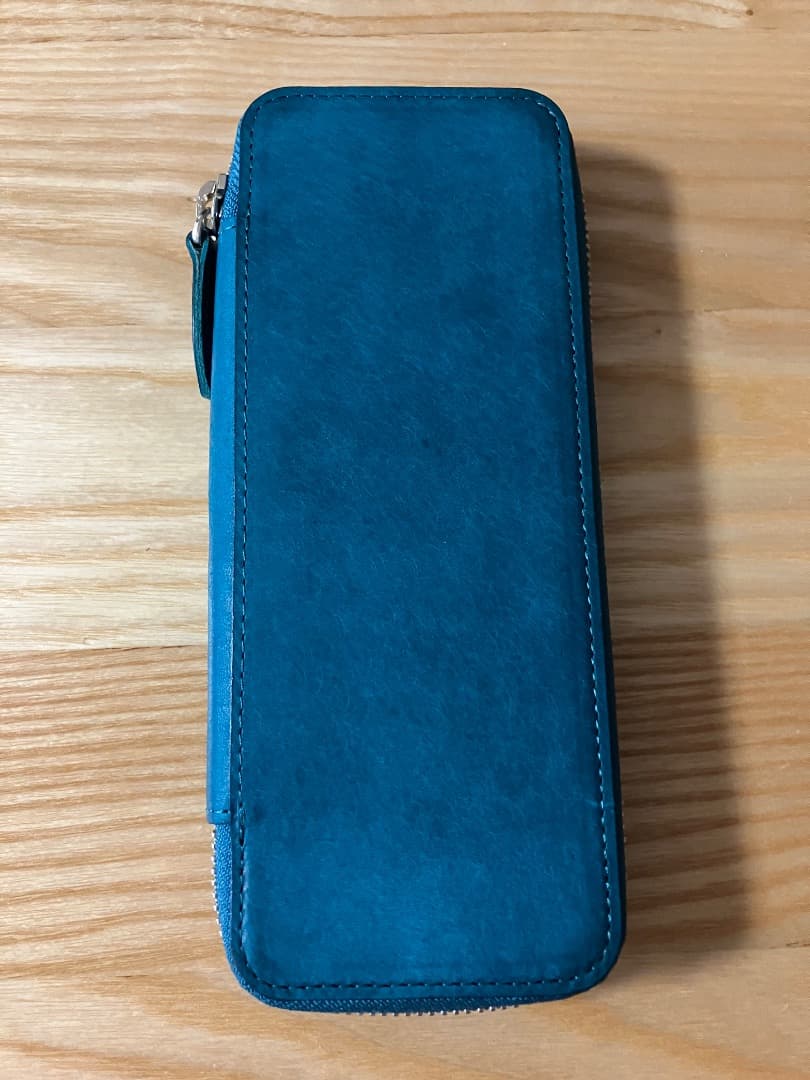 しーさー Ductマルゴー トルケーゼ（ジップペンケース）