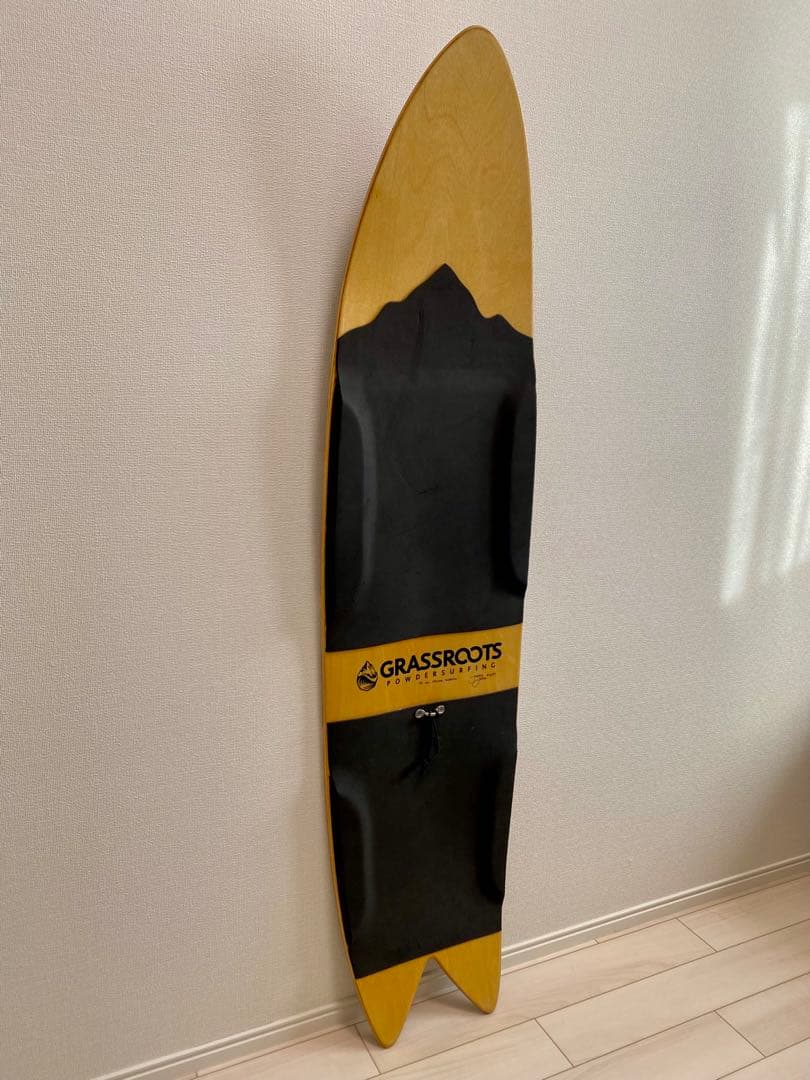 雪板 GRASSROOTS グラスルーツ Phishh Swallowtail