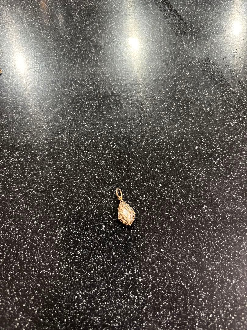 ageteラブラドライトネックレスチャーム