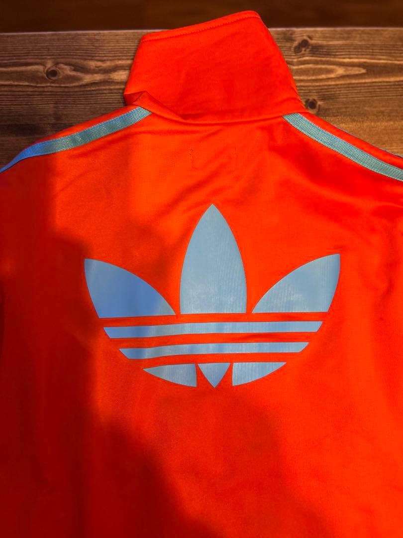 永野芽郁　かくかくしかじか　adidasジャージ