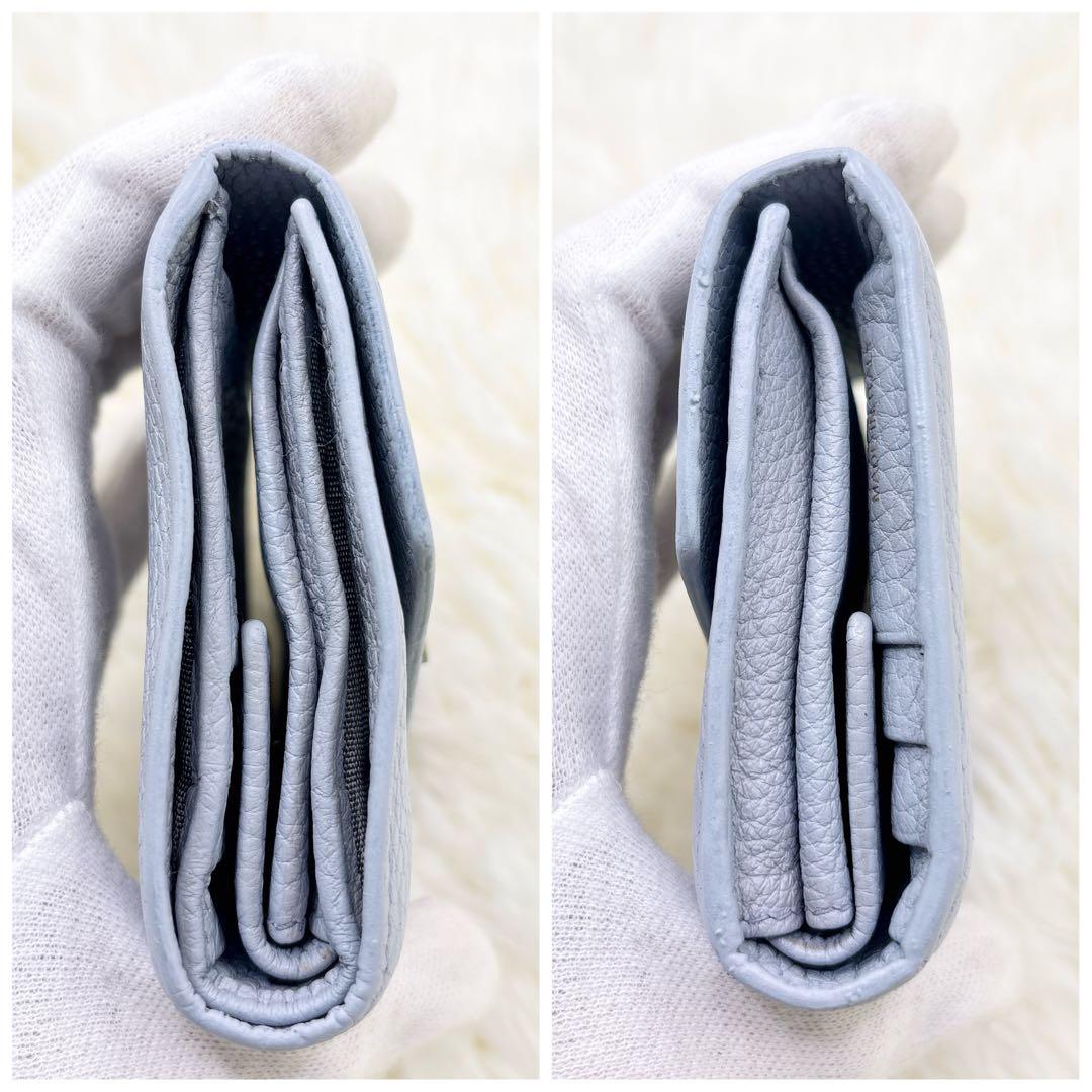 現行♡ミュウミュウ 三つ折り財布 ヴィッテロダイノレザー コーンフラワーブルー
