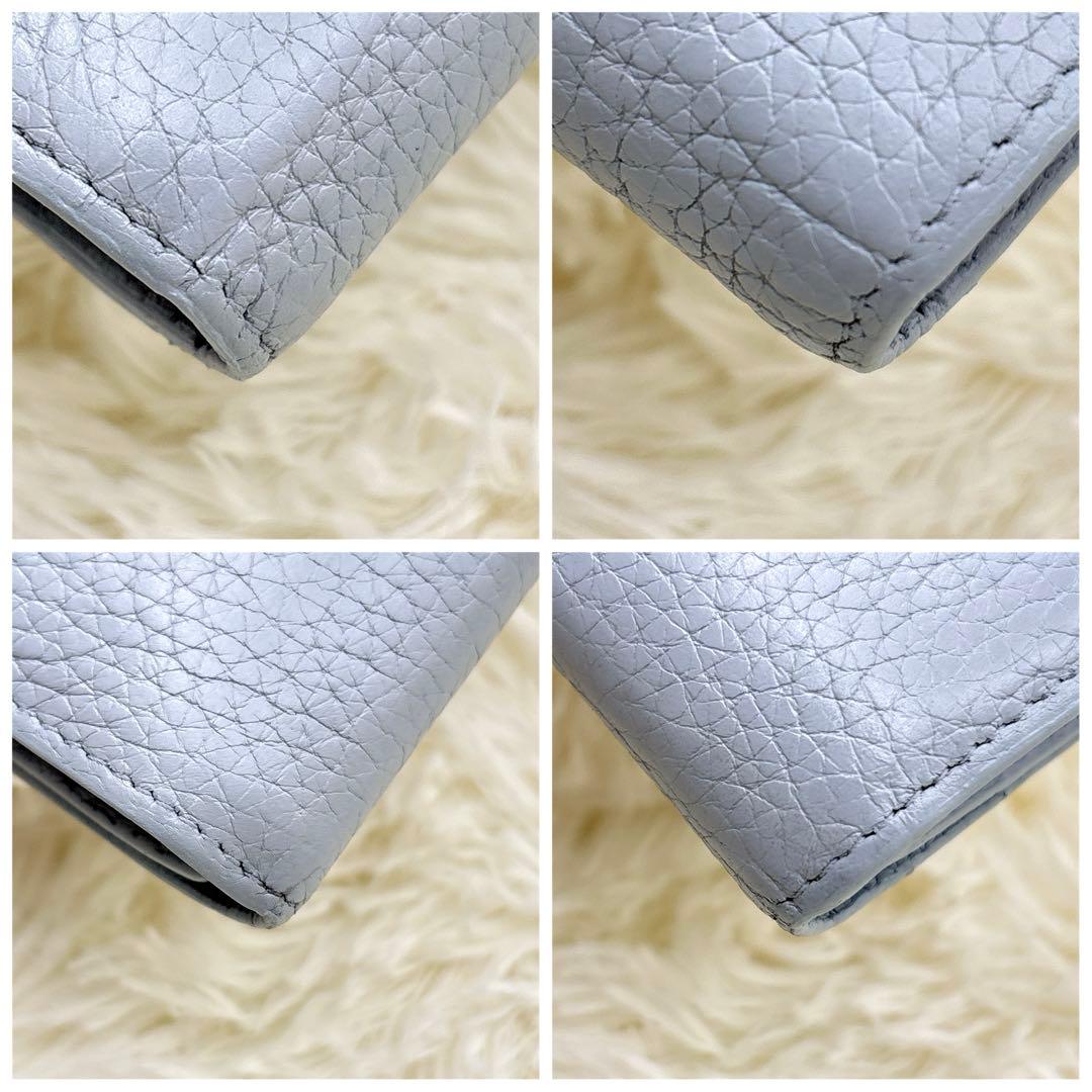 現行♡ミュウミュウ 三つ折り財布 ヴィッテロダイノレザー コーンフラワーブルー