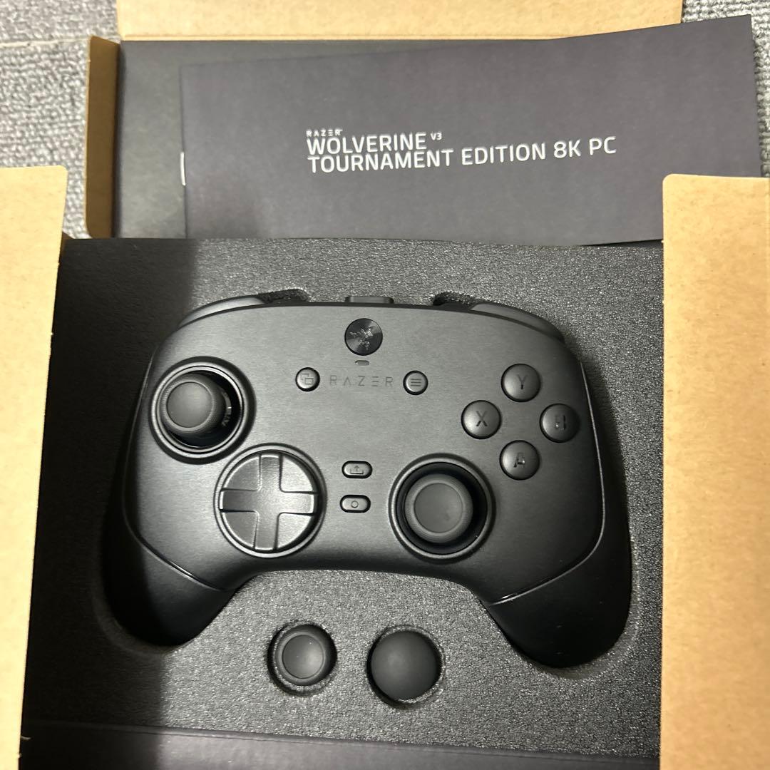 Razer レイザー Wolverine V3 コントローラー