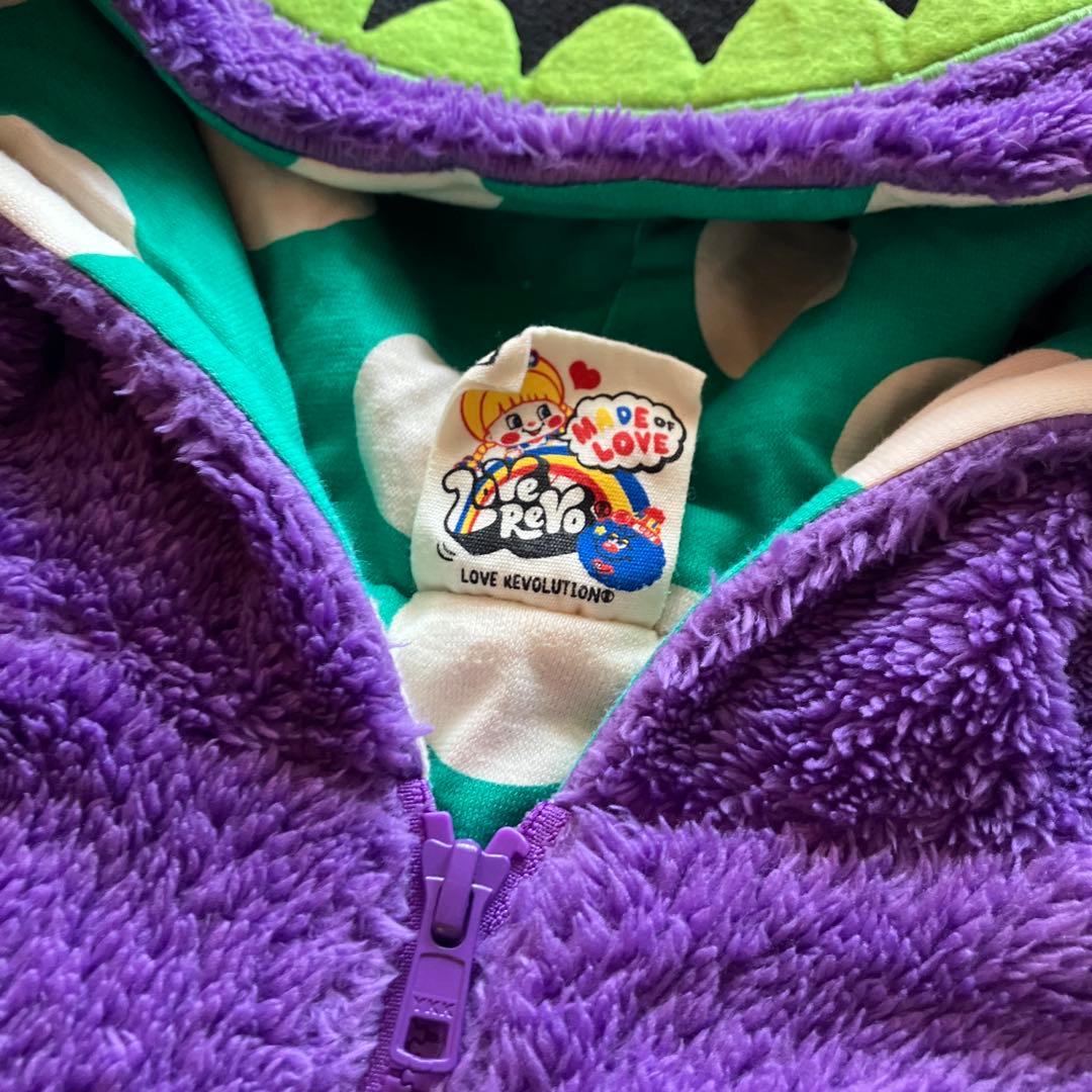 ラブレボ　パーカー　アウター　ショートパンツ　セットアップ　モンスター　2点