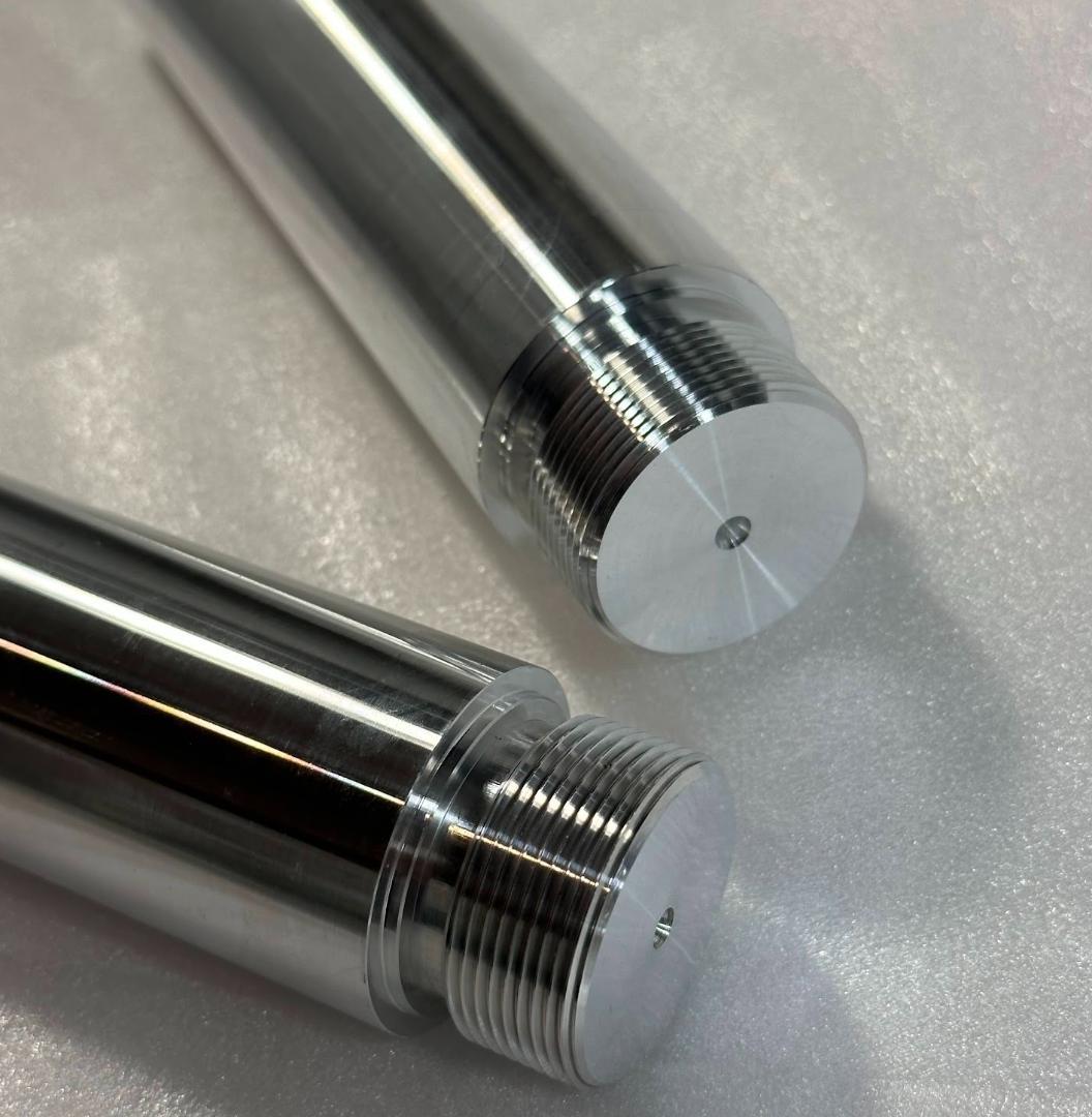 フロントフォーク交換せず取付 スポーツスター ～2021年対応 フォ a1691