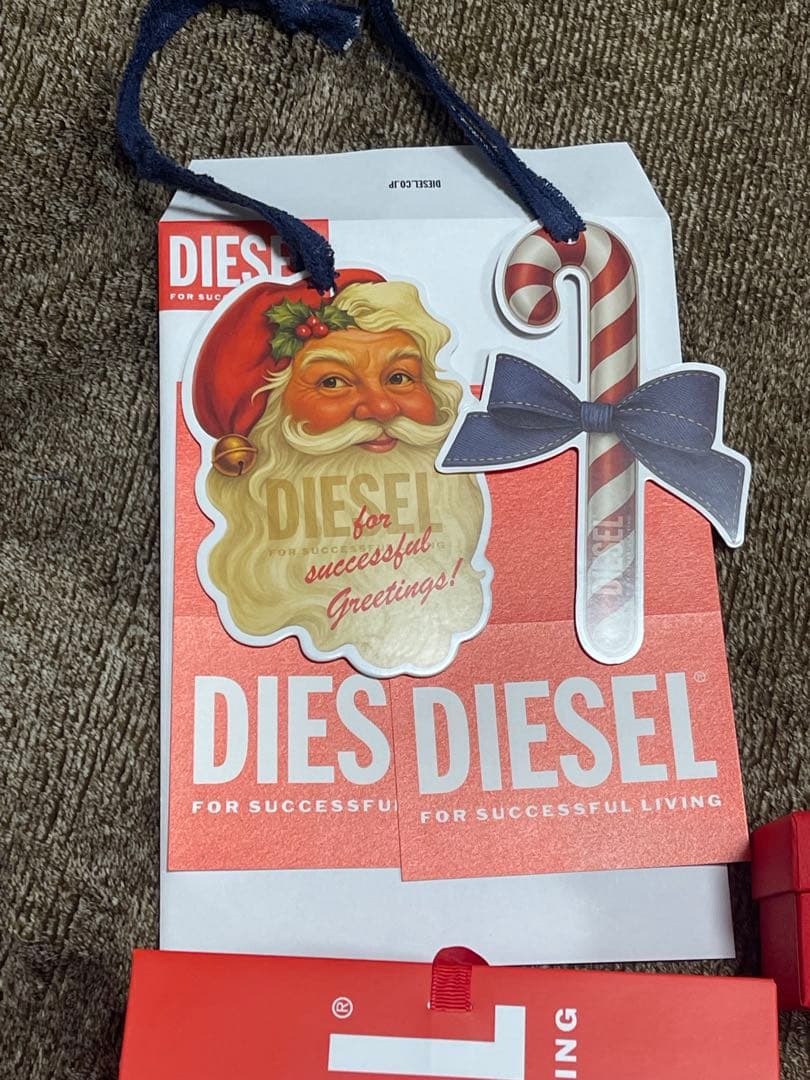 新品未使用 DIESEL ピアス ゴールド Dx1417 片耳 フープピアス