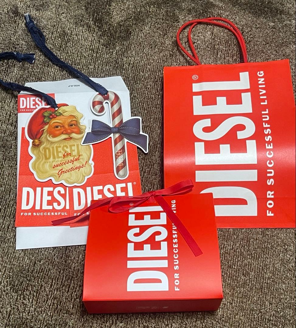 新品未使用 DIESEL ピアス ゴールド Dx1417 片耳 フープピアス