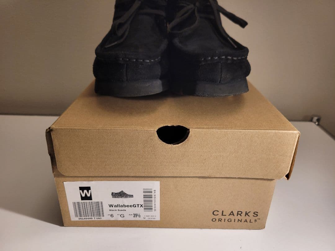 【美品】定価34,100 クラークス ワラビー ゴアテックス ブラック