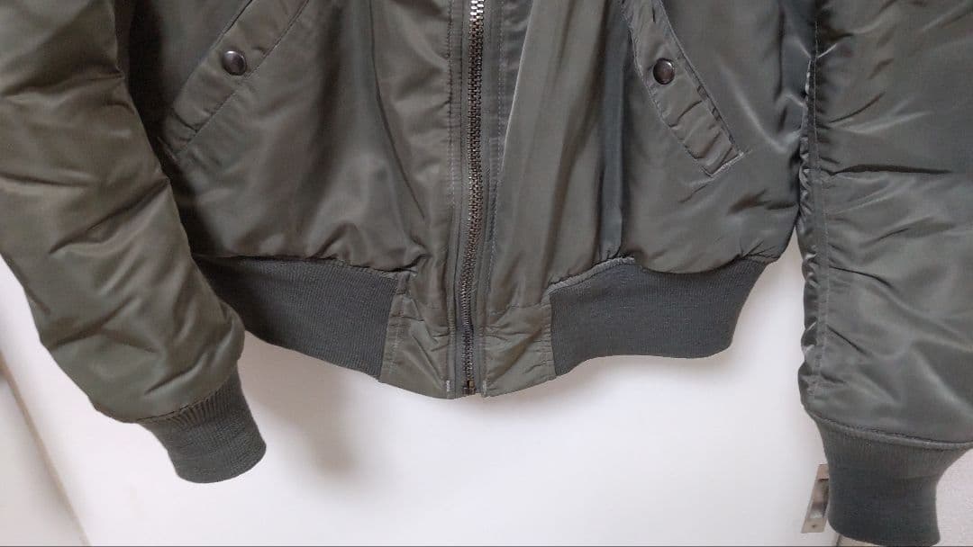 ぼ*。様 AVIREX MIL-J-8279B 復刻 MA-1フライトジャケット