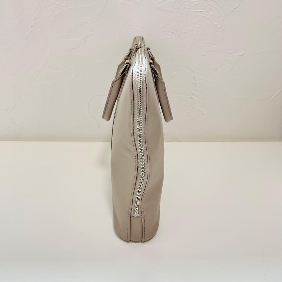 【新品未使用】スリムビジネスバッグ ビジネスレザーファクトリー 牛本革 ベージュ