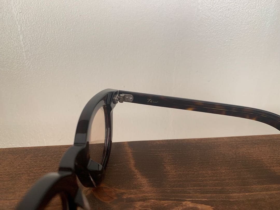 メーカー在庫なし【極美品】Few サングラス f15