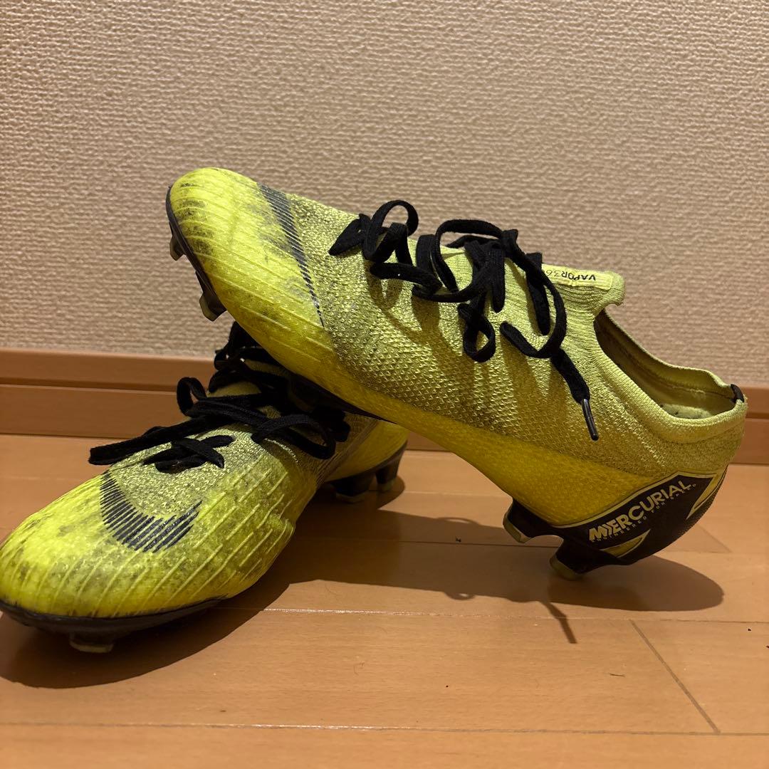 NIKEサッカースパイクマーキュリアルヴェイパー12FG