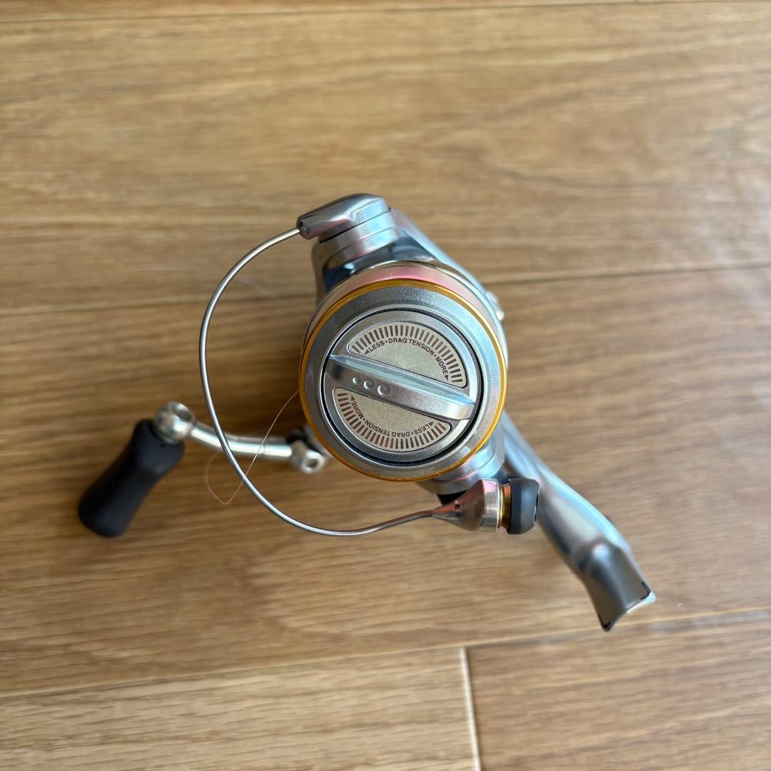 シマノ　スピニングリール　SHIMANO SENSILITE Mg 1500