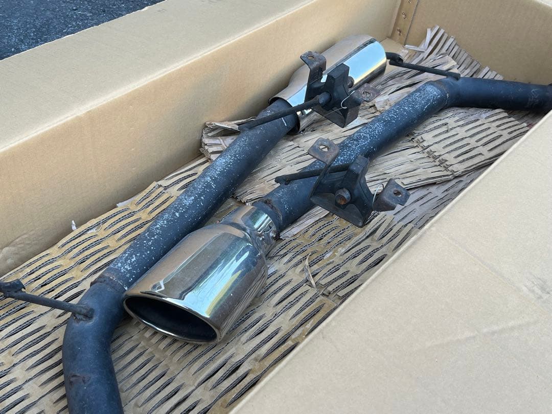 V36 スカイラインセダン マフラー リアピース ストレート