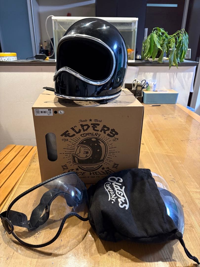 正規品No Budz SPACE HELMET ver.2 L付属品完備　新古品