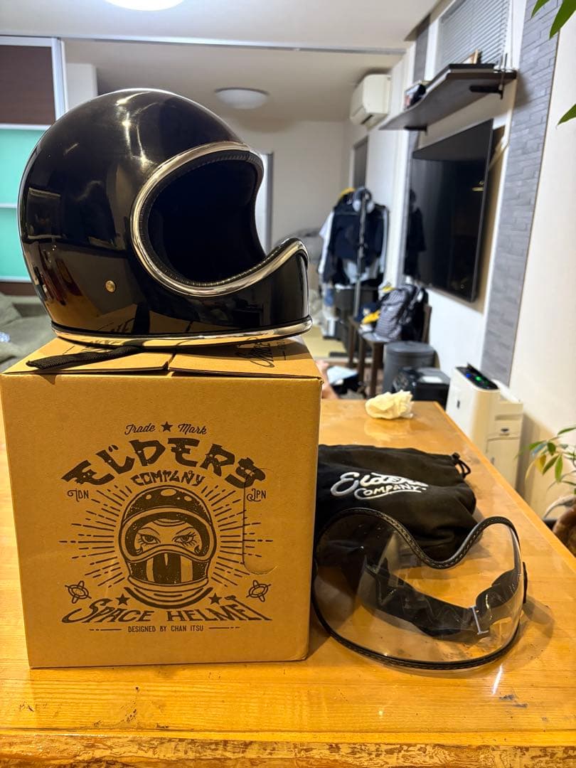 正規品No Budz SPACE HELMET ver.2 L付属品完備　新古品