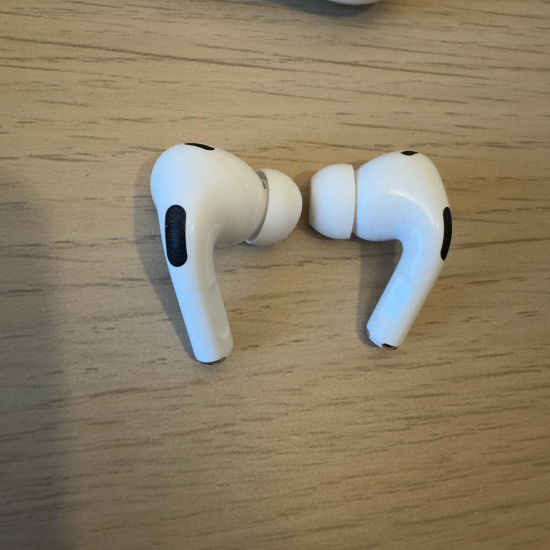 Apple アップル AirPods Pro 2（第2世代）ワイヤレスイヤホン