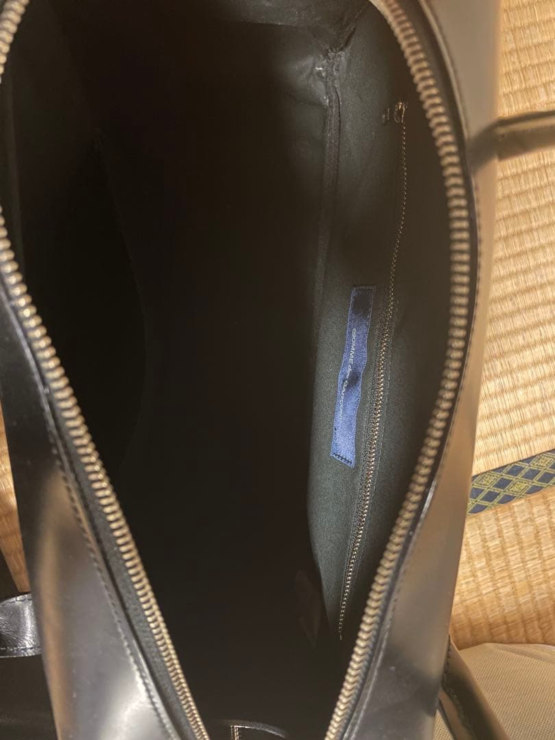 青山バッグ コムデギャルソン 青山店限定 アーキュエットステアバッグ