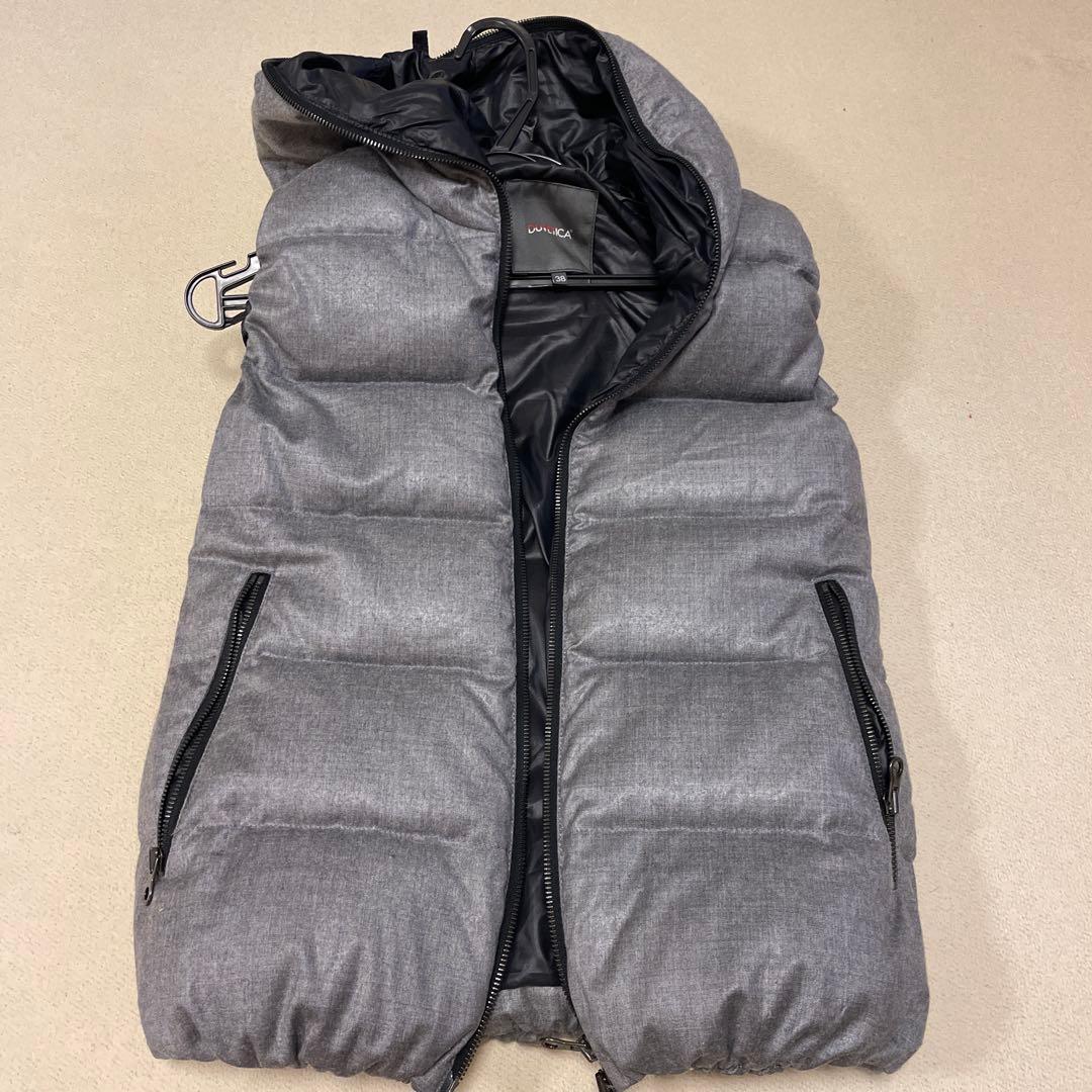 DUVETICA フード付きダウンベスト グレー