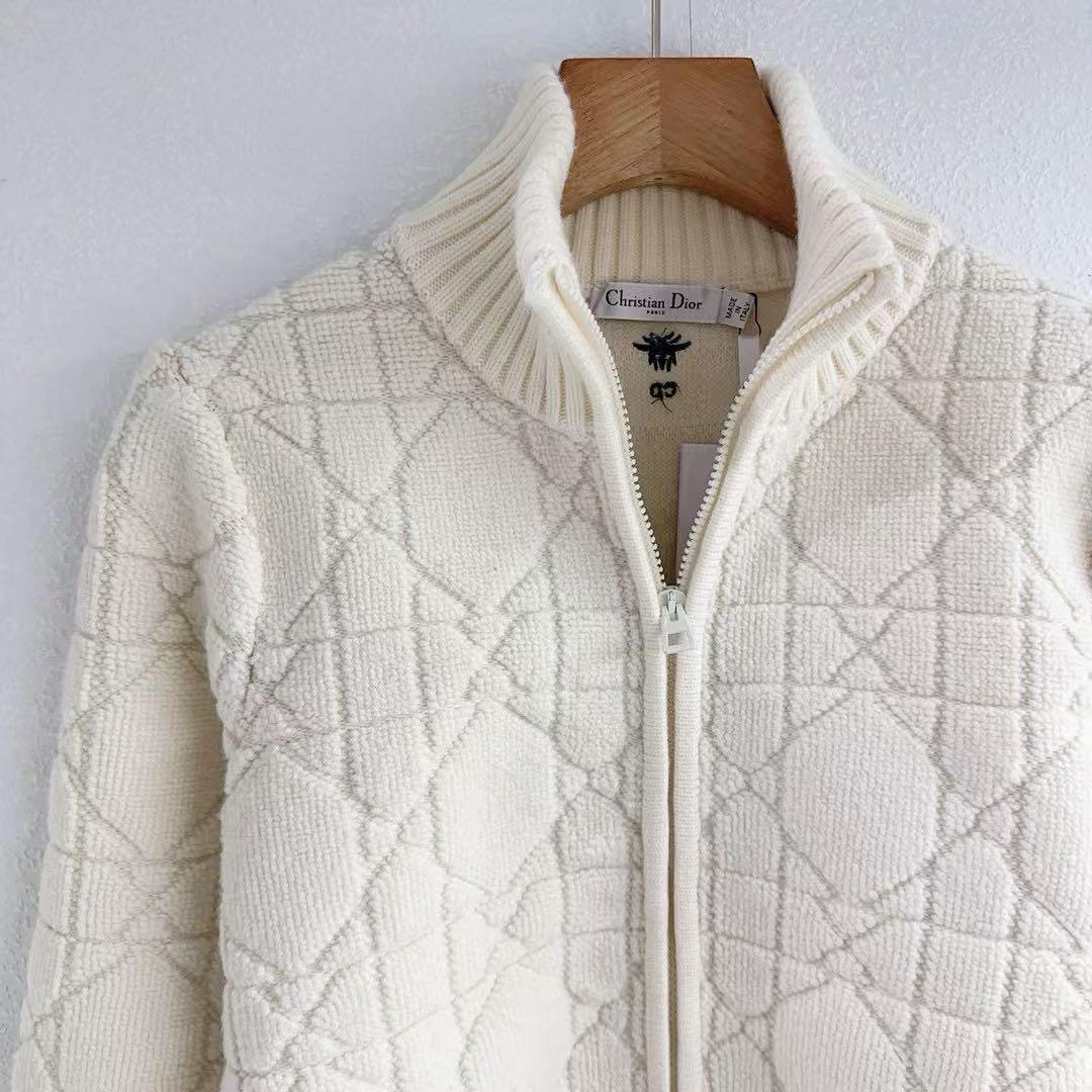 Christian Dior アイボリージップアップ M