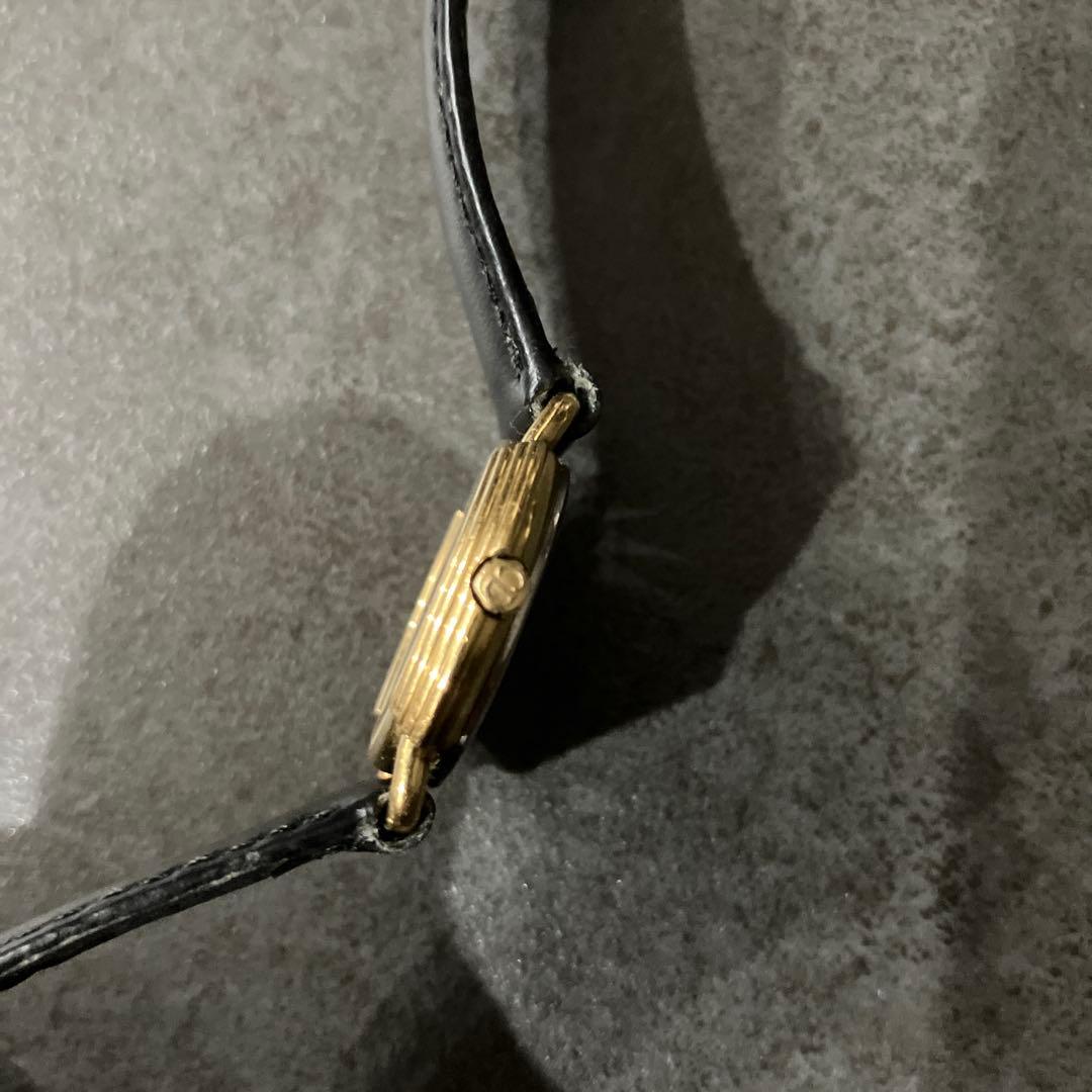 Christian Dior ディオール　クォーツ　時計　58.121