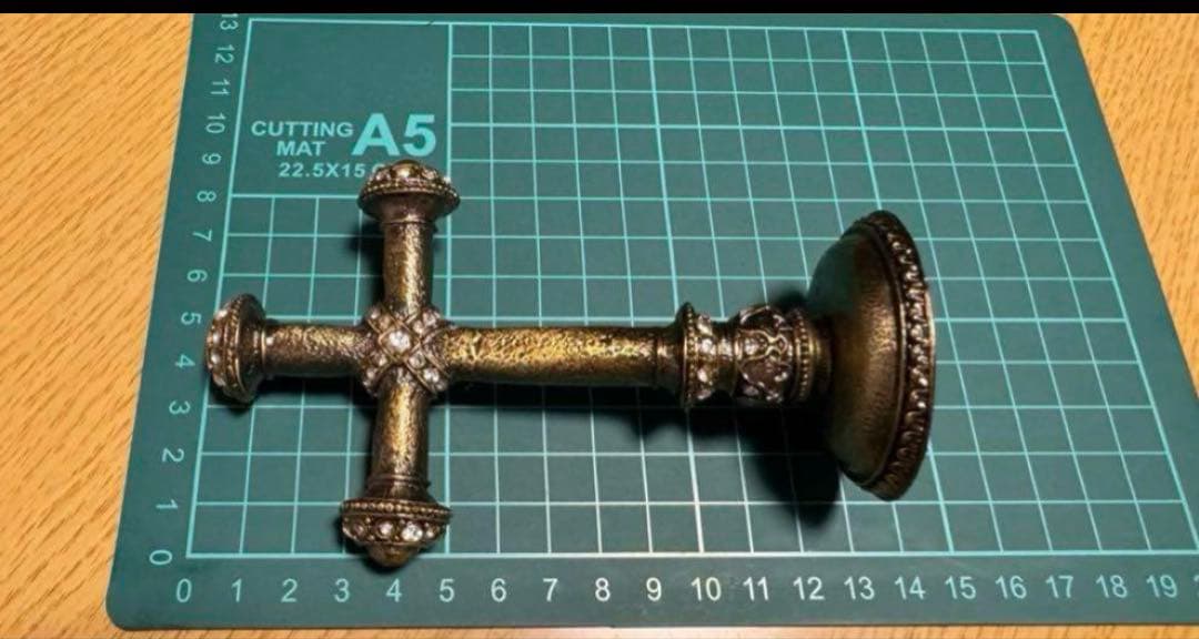 フランス　アンティーク　十字架アクセサリースタンド。長期保存