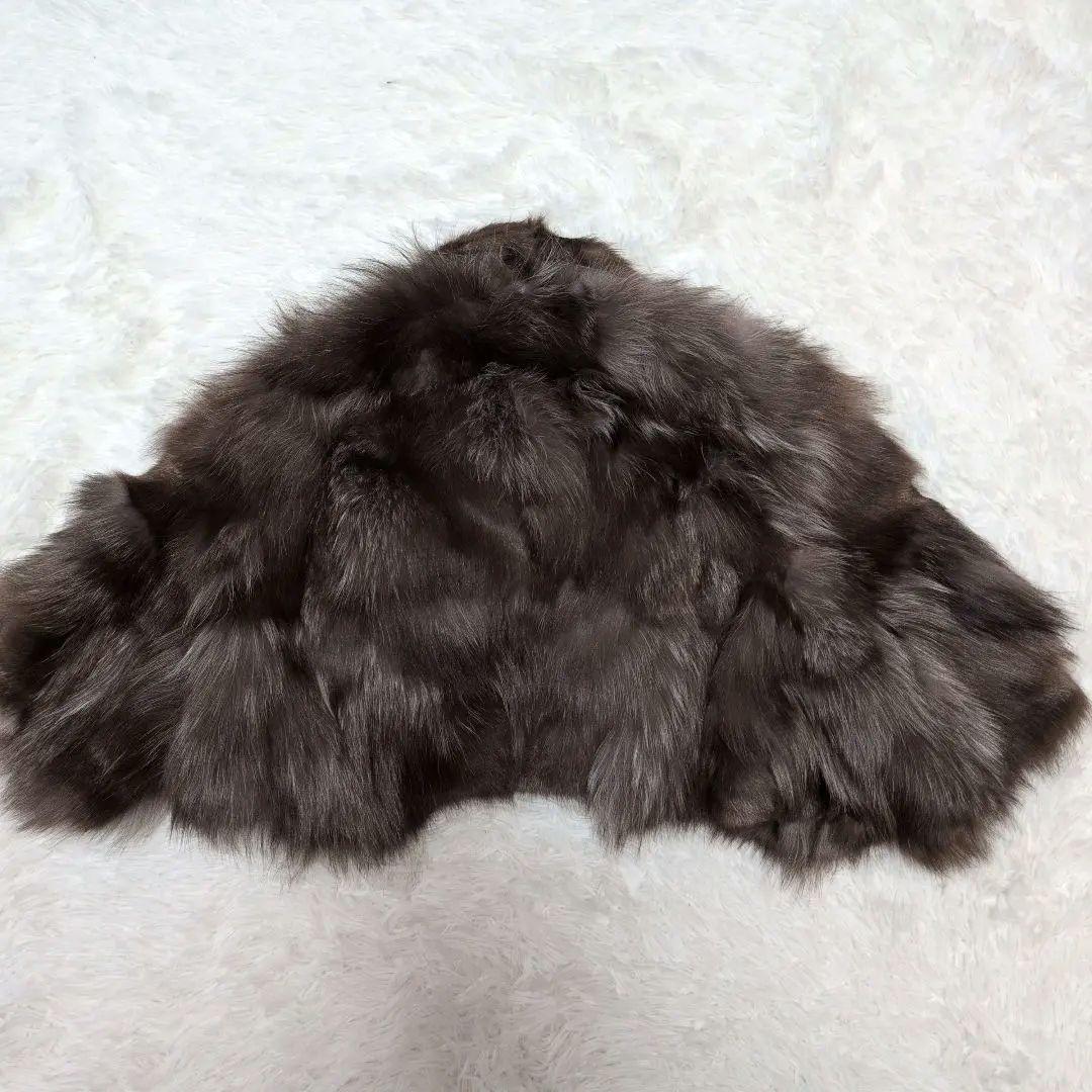 【極美品】シルバーフォックス　ボリュームファー　ポンチョ　肩掛け　レディース