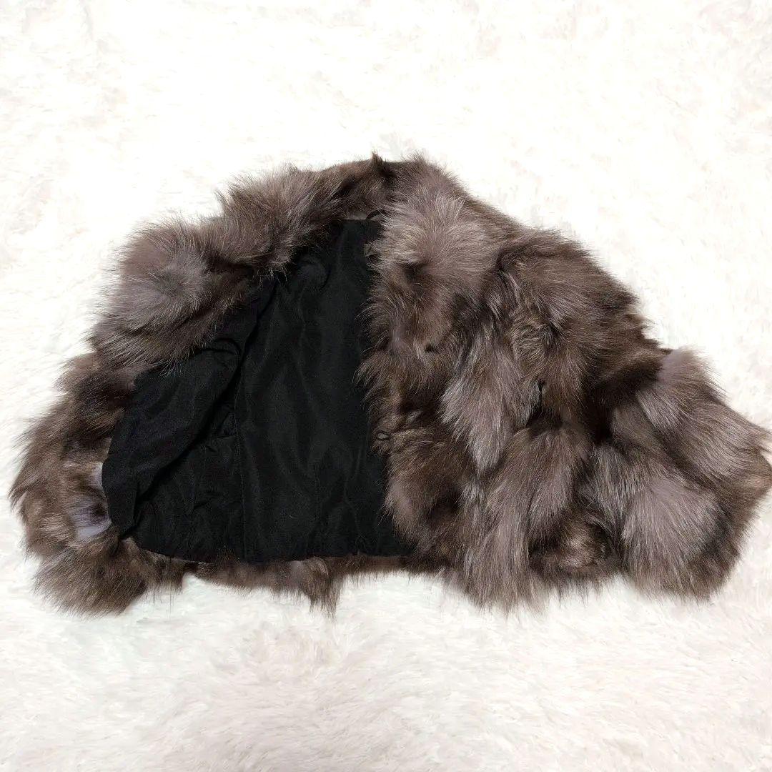 【極美品】シルバーフォックス　ボリュームファー　ポンチョ　肩掛け　レディース