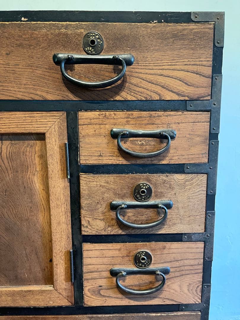 木製箪笥　アンティーク