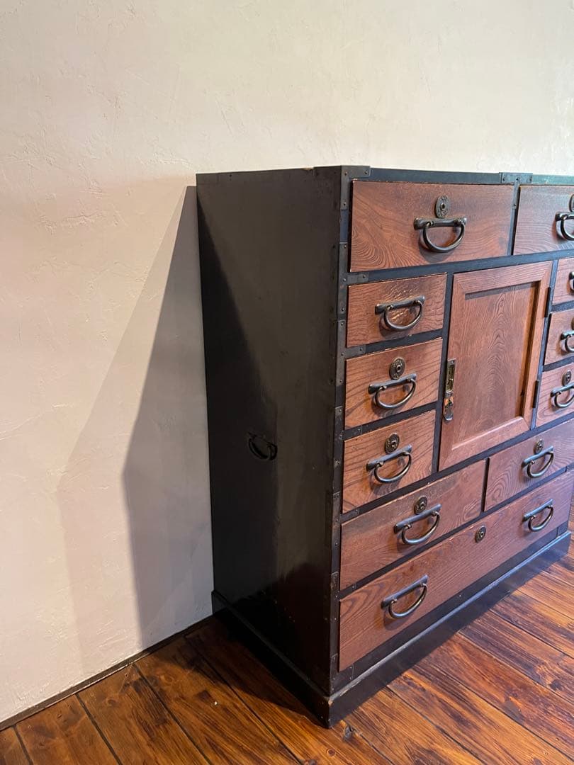 木製箪笥　アンティーク