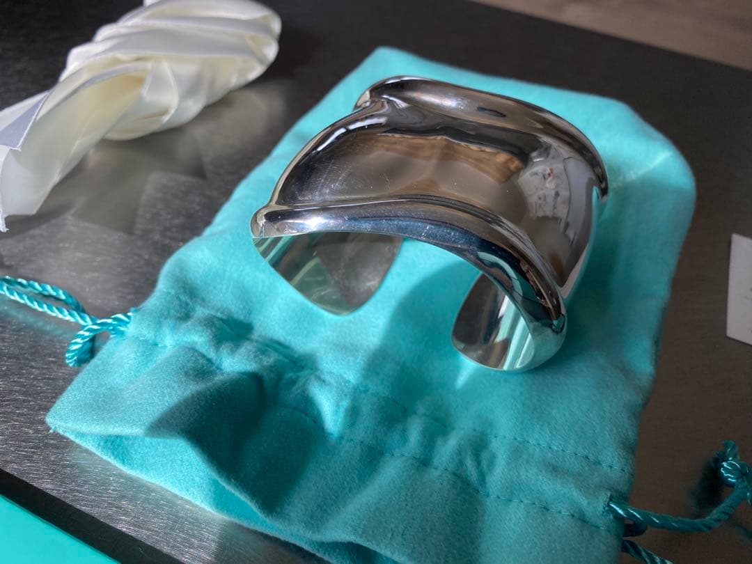 Tiffany & Co. シルバー ボーンカフ　エルサペレッティ