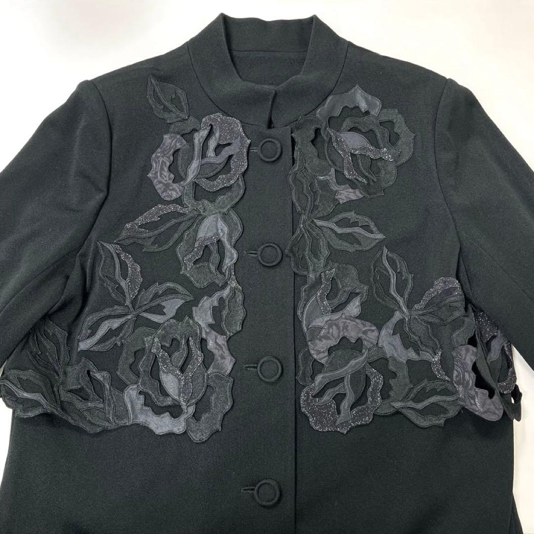 【タグ付き】《Ms.REIKO》レディース　ケープ風ミドル丈コート　ブラック