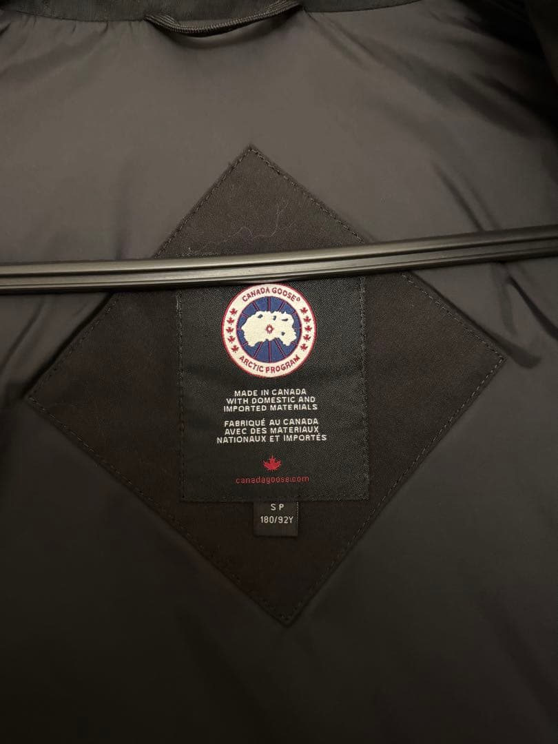 美品　カナダグース　ダウンベスト