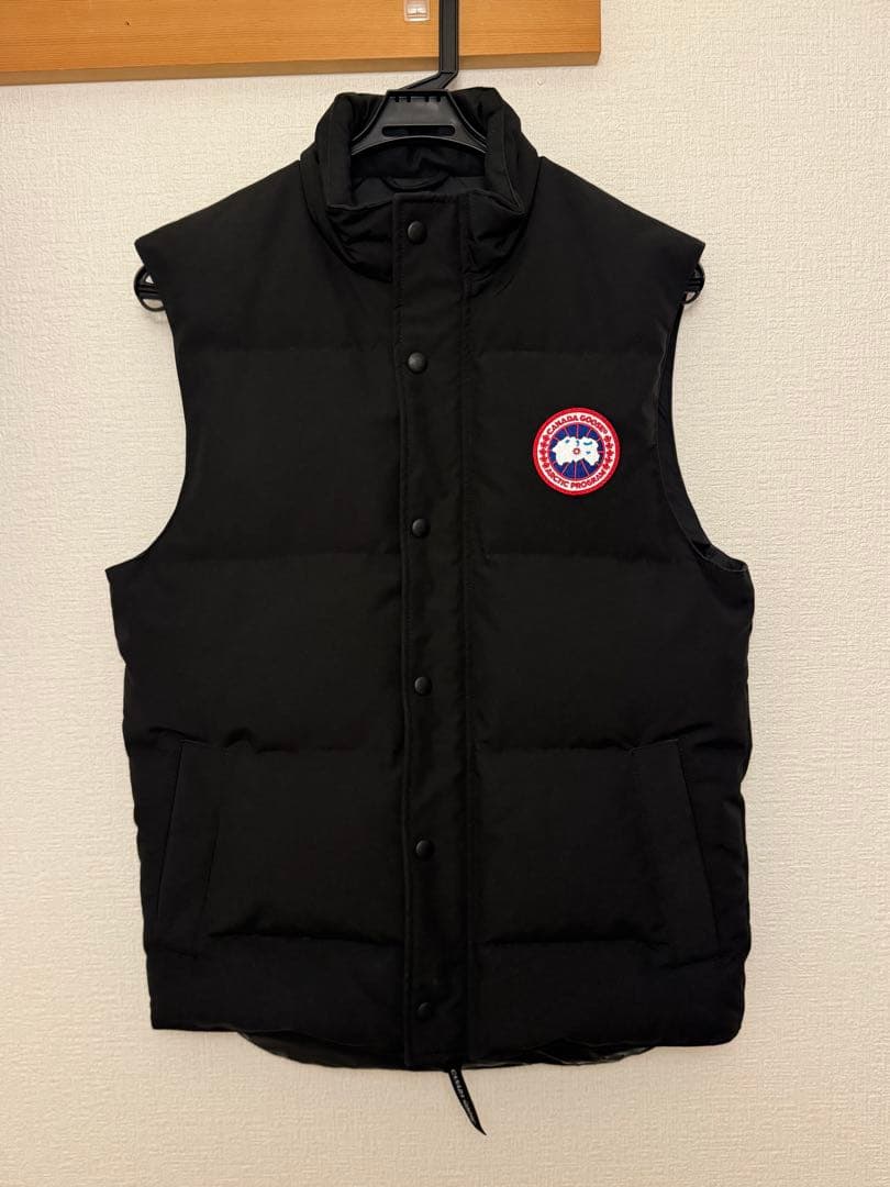 美品　カナダグース　ダウンベスト