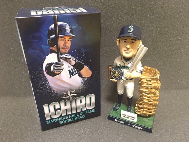イチロー バブルヘッド2022年 球団殿堂入り記念 球場配布 ボブルヘッド