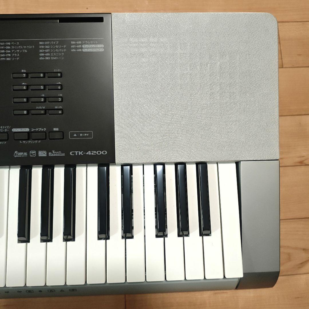 電子ピアノ CASIO CTK-4200 ソフトケース付き