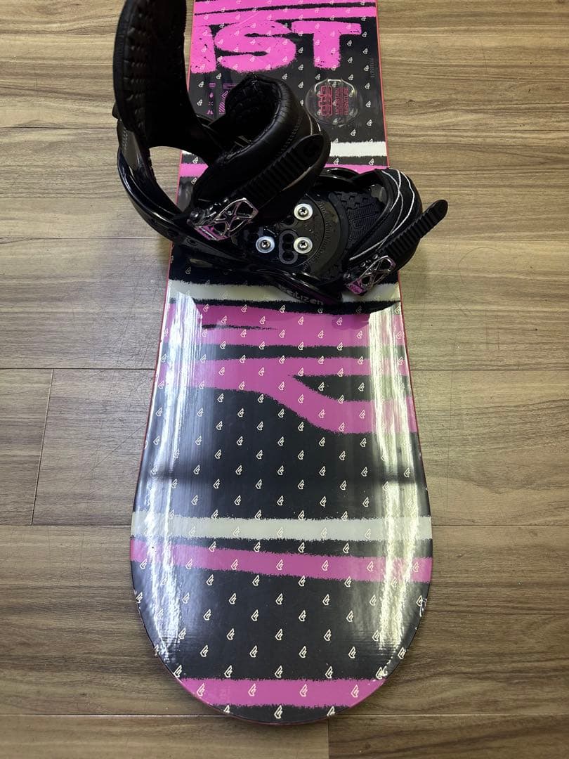 スノーボード FANATIC 140cm ビンディング BURTON sizeM