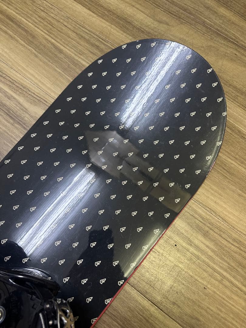 スノーボード FANATIC 140cm ビンディング BURTON sizeM