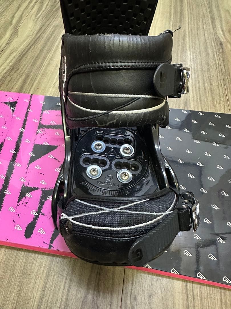 スノーボード FANATIC 140cm ビンディング BURTON sizeM